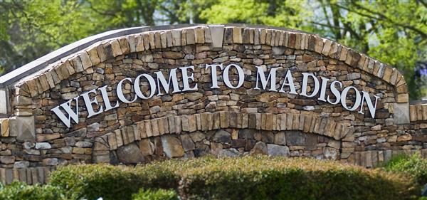 Picture of Welcome to Madison sign